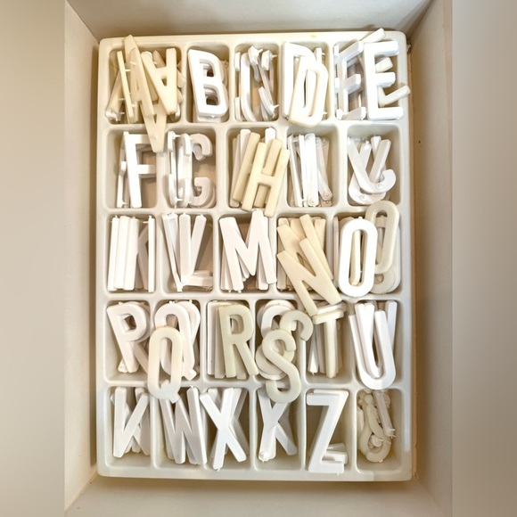 Vintage Plastic Tack-Back Letters WHITE Upper Case Perfection Form Co - Picture 4 of 9
